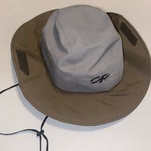 GORE-TEX Gray and Brown Men's Hat